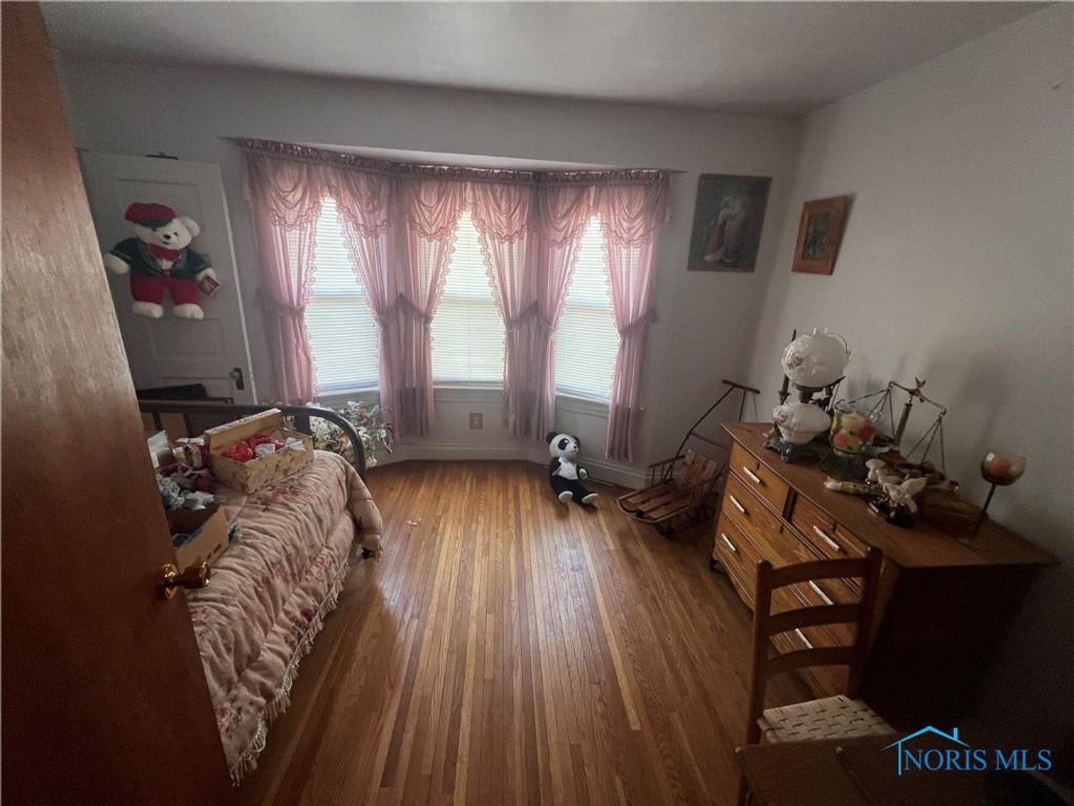 Image for MINIMUM BID AUCTION $40,000! 917 Oak St