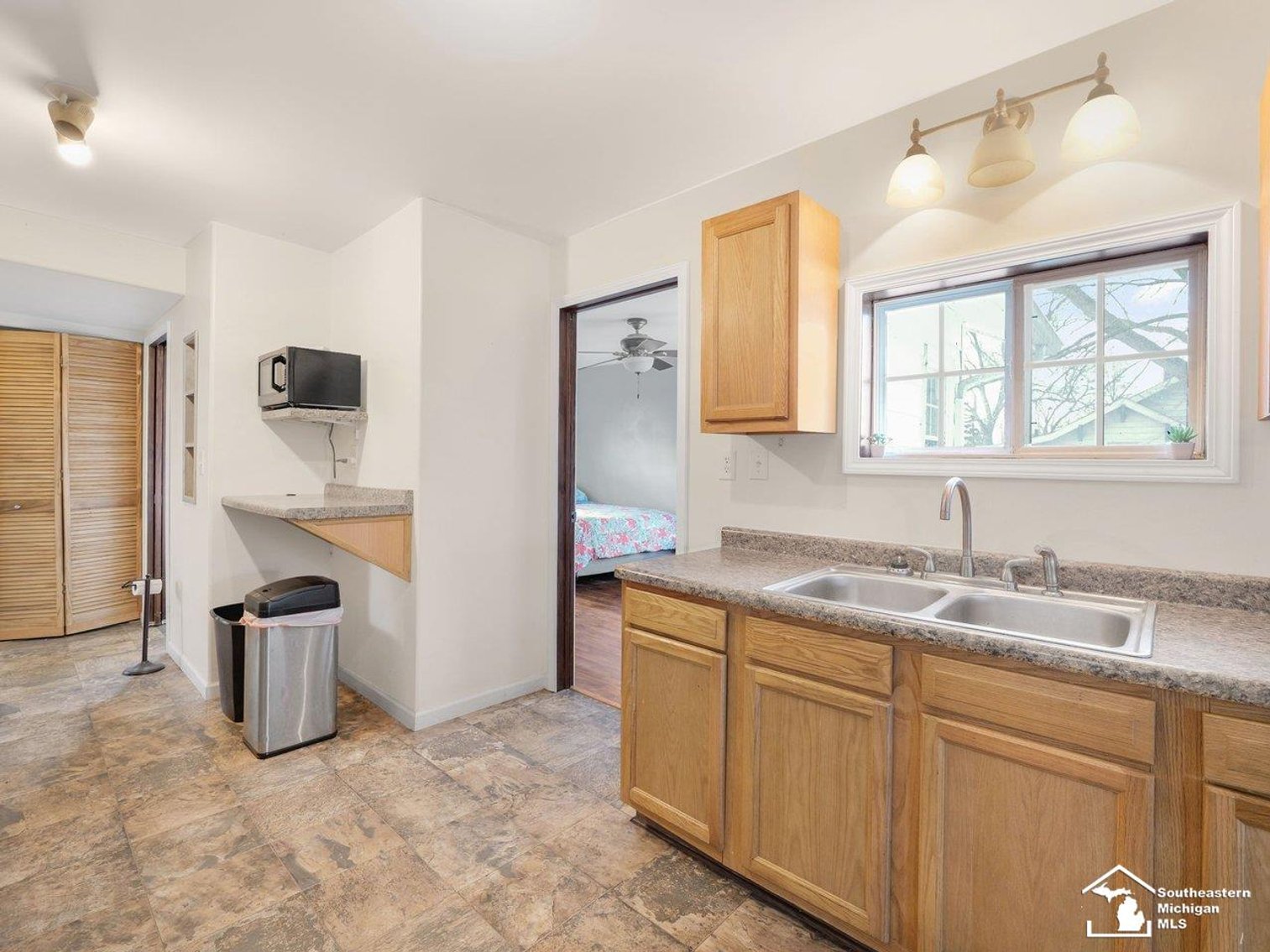 Image for MINIMUM BID AUCTION $89,000! 3362 5th Street