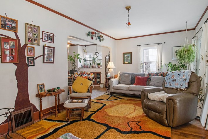 Image for SOLD PRIOR TO AUCTION! 906 Harrow Rd.