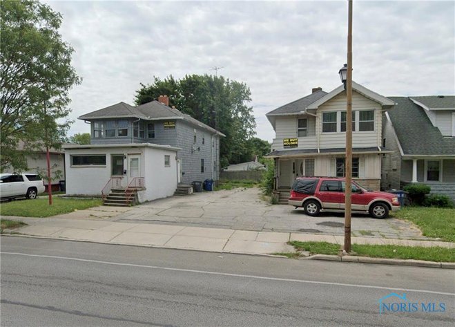 Image for MINIMUM BID AUCTION $49,000! 1327 W. Sylvania Ave