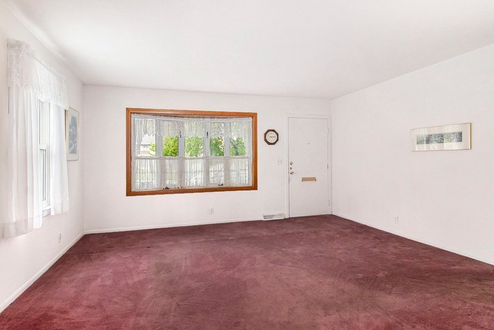 Image for MINIMUM BID AUCTION $60,000! 1486 Slater St.