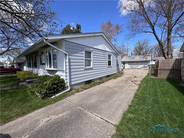 Image for MINIMUM BID AUCTION $60,000! 1486 Slater St.