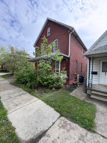 Image for MINIMUM BID AUCTION $9,000! 364 Burger St