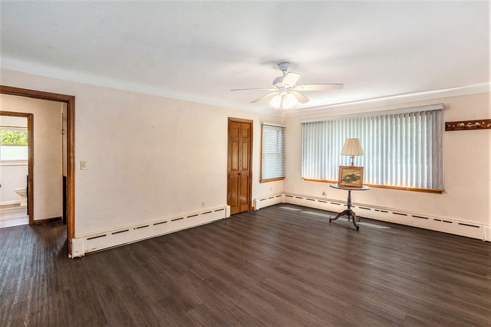 Image for MINIMUM BID AUCTION $160,000! 26331 Pemberville Rd