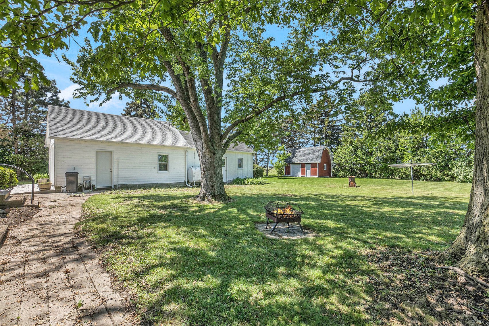 Image for MINIMUM BID AUCTION $160,000! 26331 Pemberville Rd