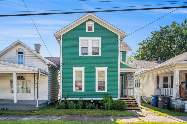 Image for MINIMUM BID AUCTION $50,000! 247 Field Ave