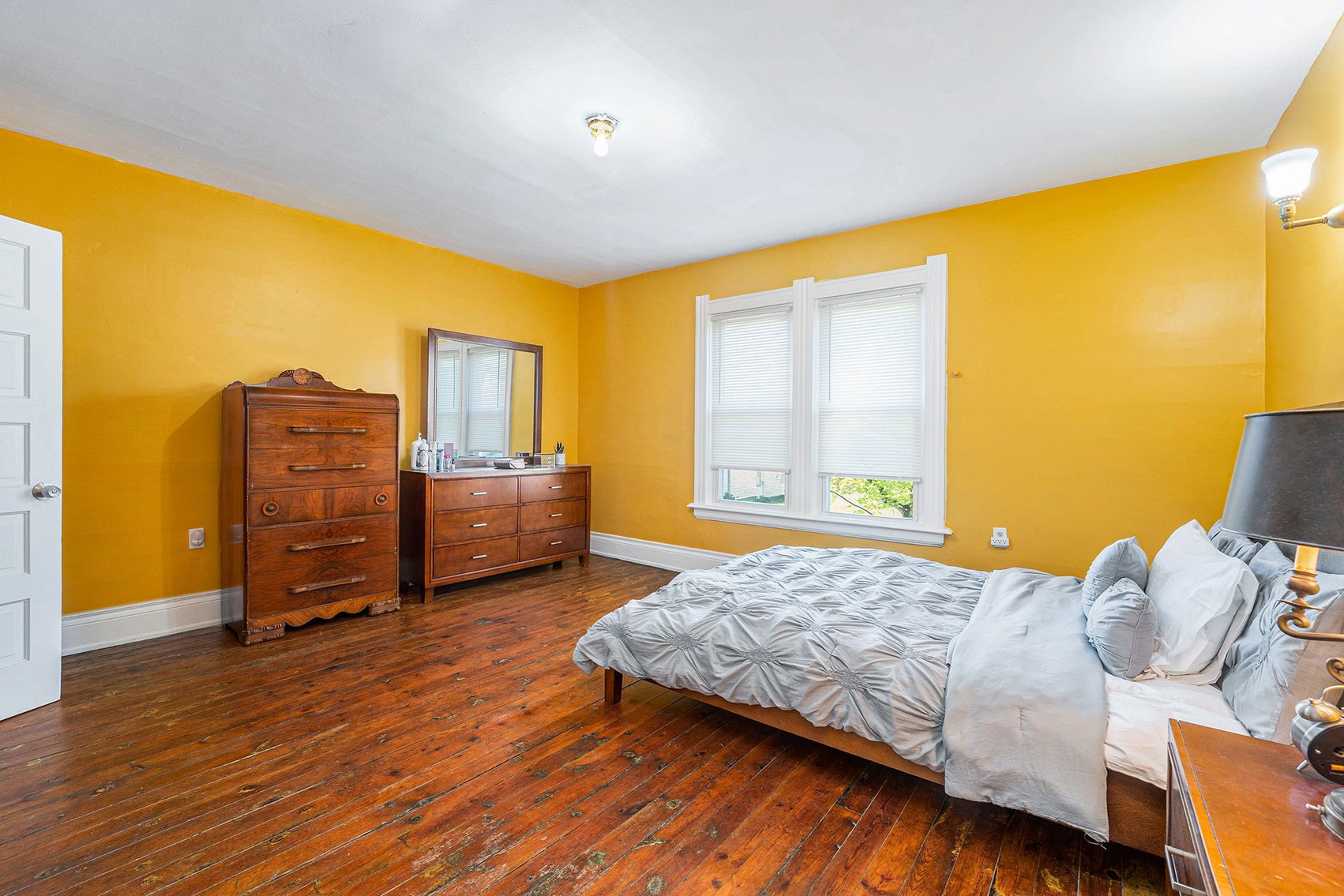 Image for MINIMUM BID AUCTION $50,000! 247 Field Ave