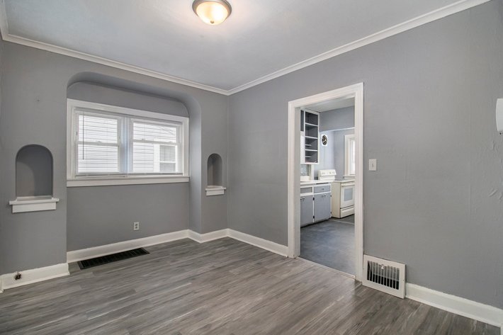 Image for MINIMUM BID AUCTION $70,000! 4409 Fairview