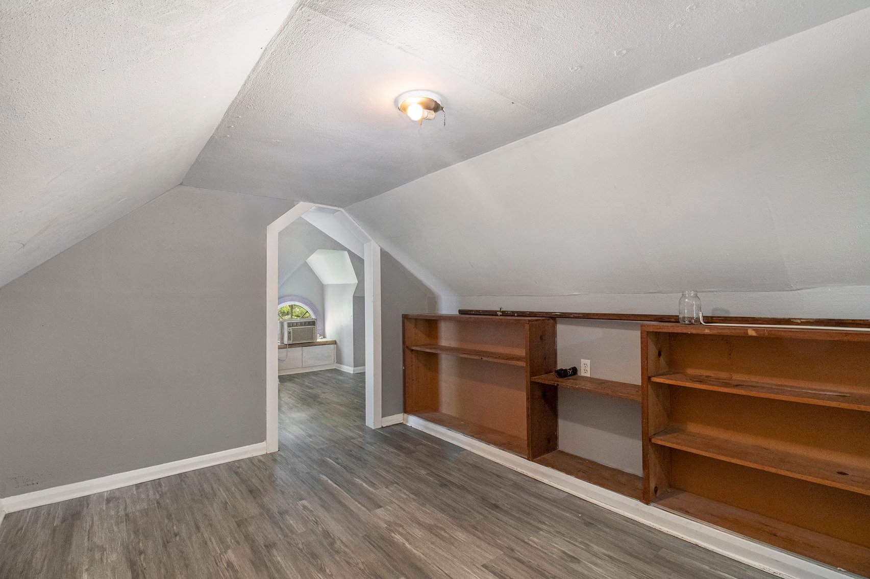 Image for MINIMUM BID AUCTION $70,000! 4409 Fairview