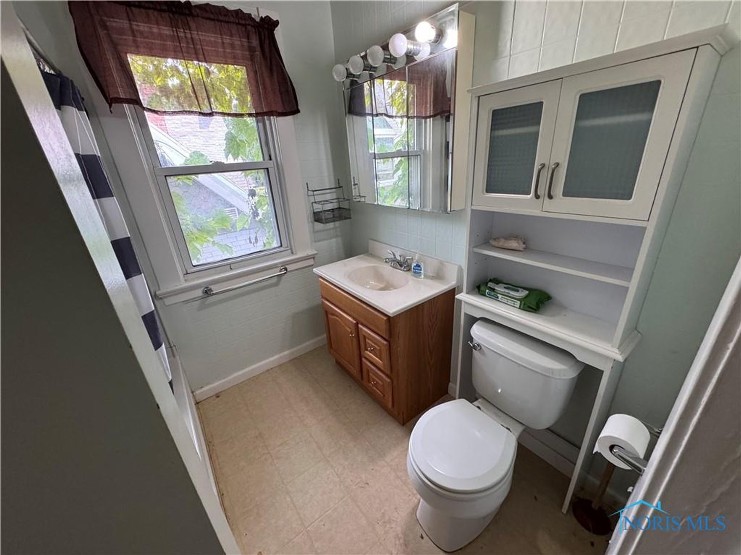 Image for MINIMUM BID AUCTION $29,000! 1221 Gordon St