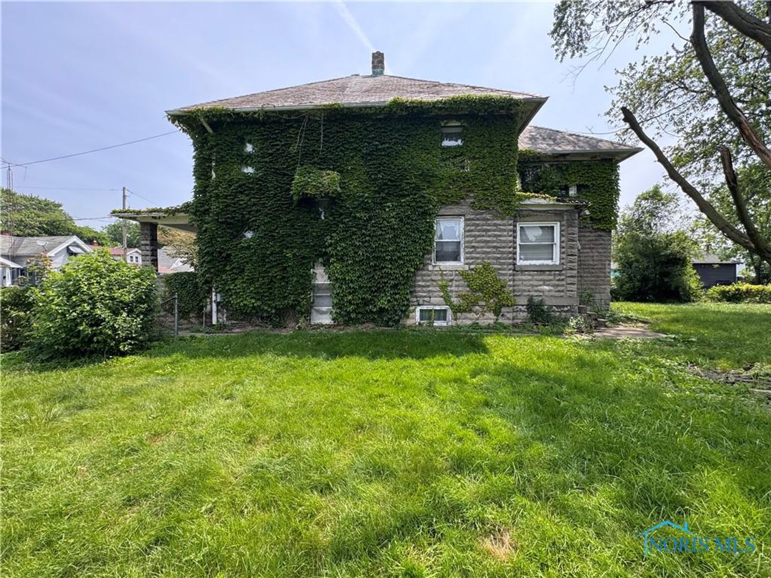 Image for MINIMUM BID AUCTION $29,000! 1221 Gordon St