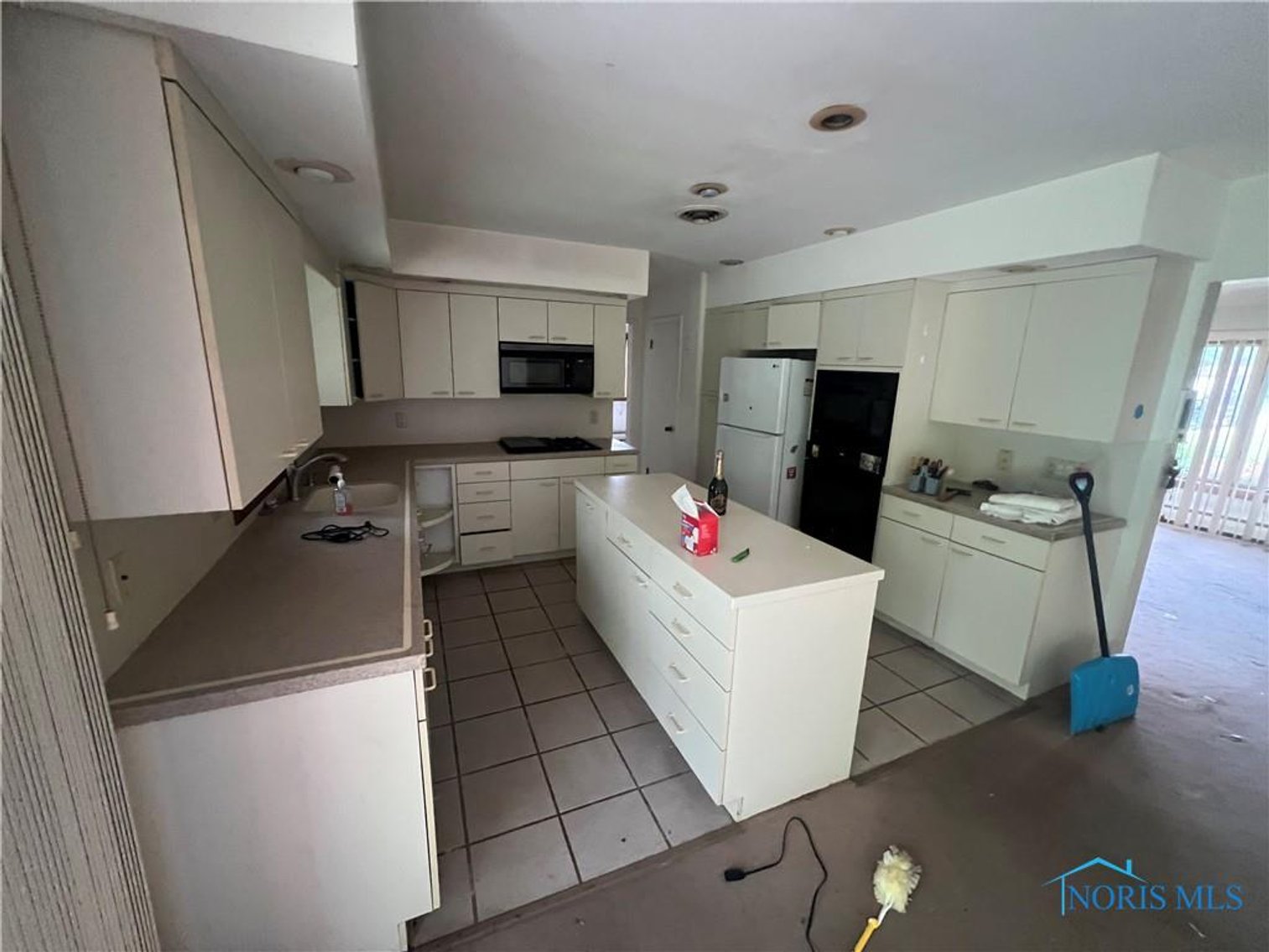 Image for MINIMUM BID AUCTION $199,000! 1035 Cherry St