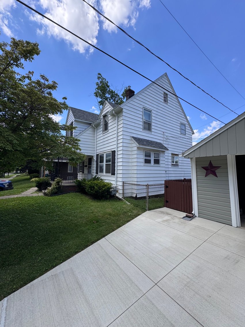 Image for MINIMUM BID AUCTION $49,000! 1344 Corbin Rd