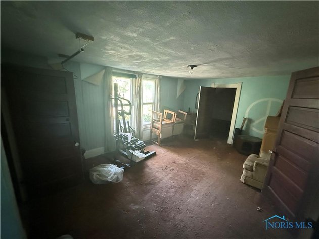 Image for MINIMUM BID AUCTION $25,000! 1441 Maumee St