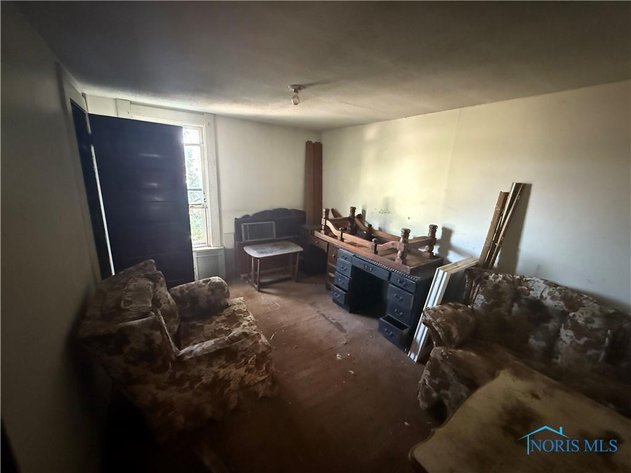 Image for MINIMUM BID AUCTION $25,000! 1441 Maumee St