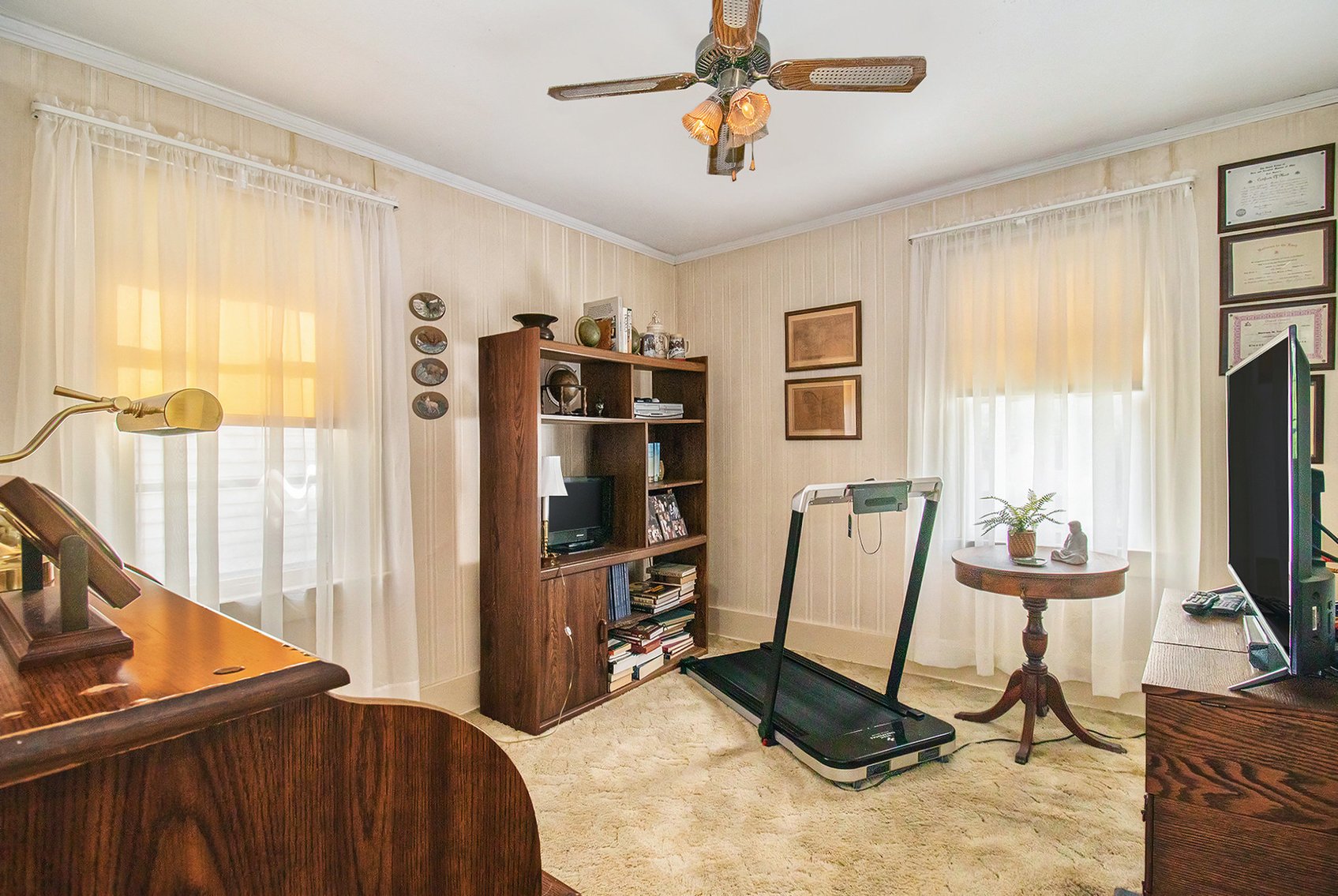 Image for MINIMUM BID AUCTION $139,000! 616 River Rd