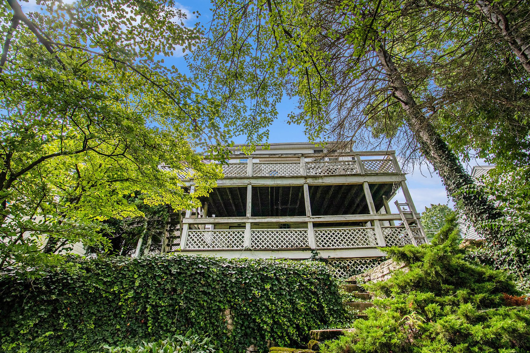 Image for MINIMUM BID AUCTION $139,000! 616 River Rd