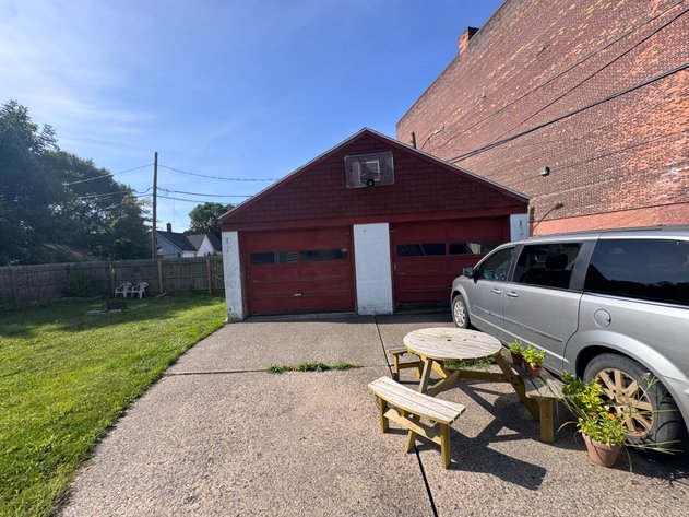 Image for MINIMUM BID AUCTION $29,000! 222/218 E Park