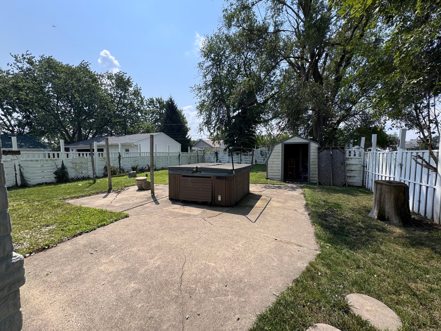 Image for MINIMUM BID AUCTION $59,000! 202 E Union St