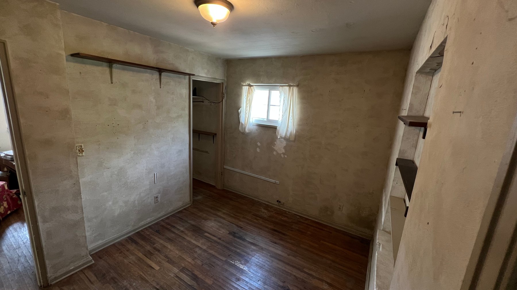 Image for MINIMUM BID AUCTION $89,000! 850 Lamonde Dr