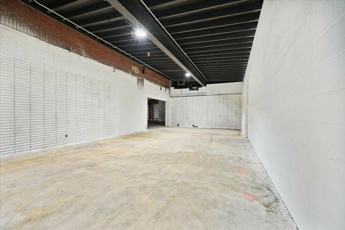 Image for MINIMUM BID AUCTION $369,000! 969 Dixie Hwy