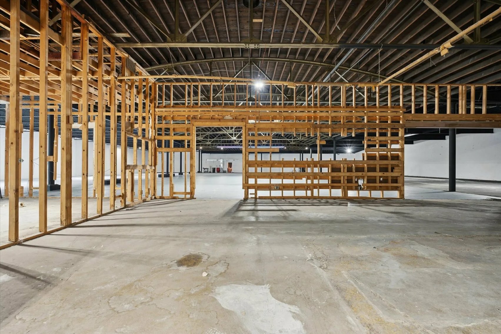 Image for MINIMUM BID AUCTION $369,000! 969 Dixie Hwy