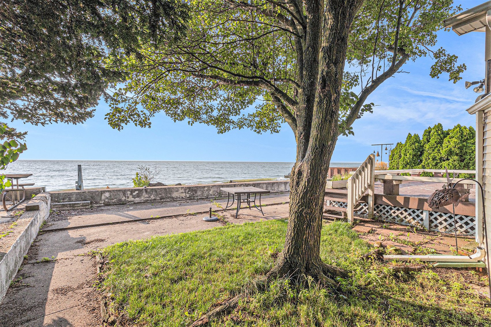 Image for MINIMUM BID AUCTION $425,000! 12294 Lakeshore Dr