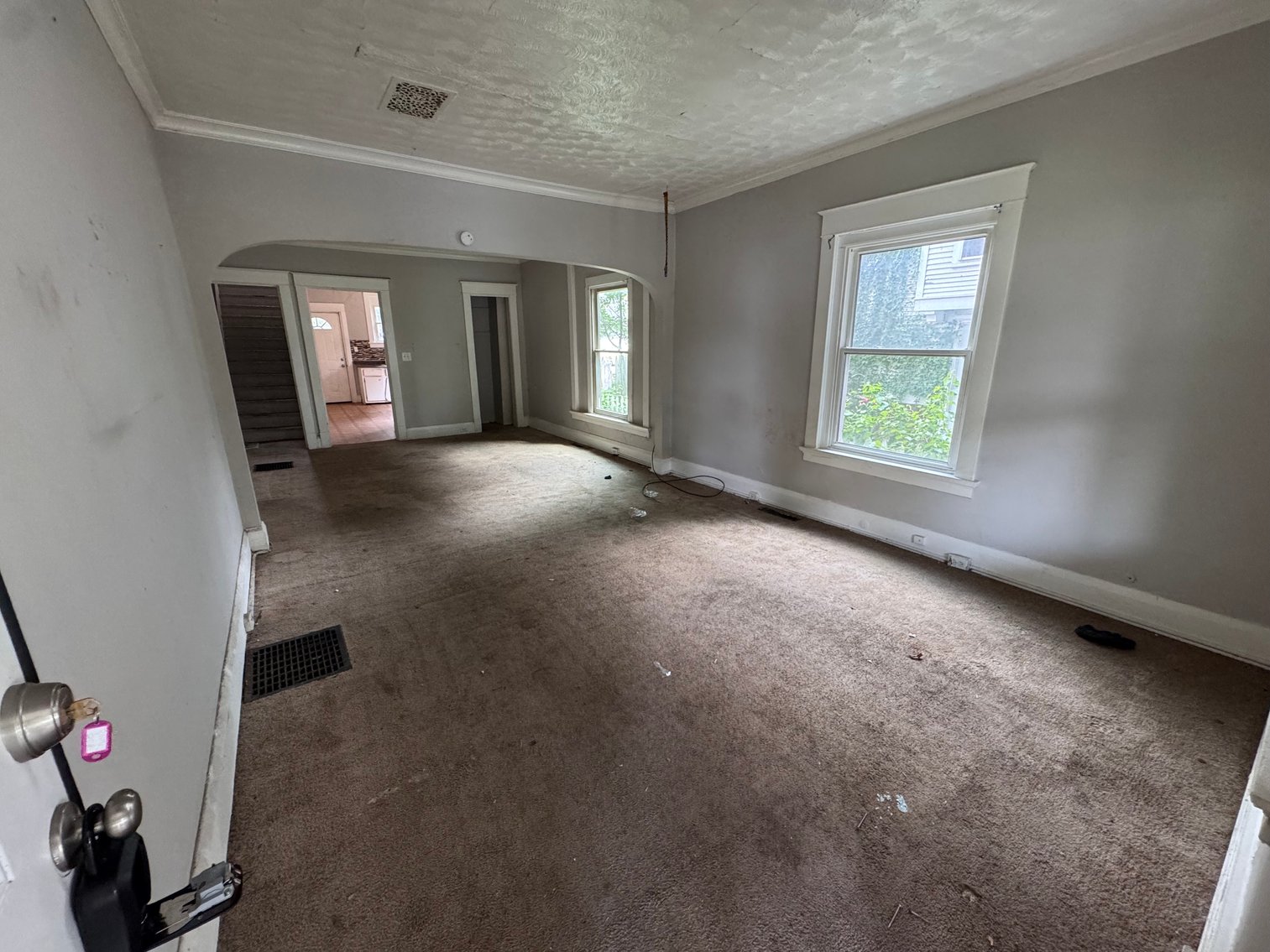 Image for MINIMUM BID AUCTION $79,000! 4138 Lewis Ave