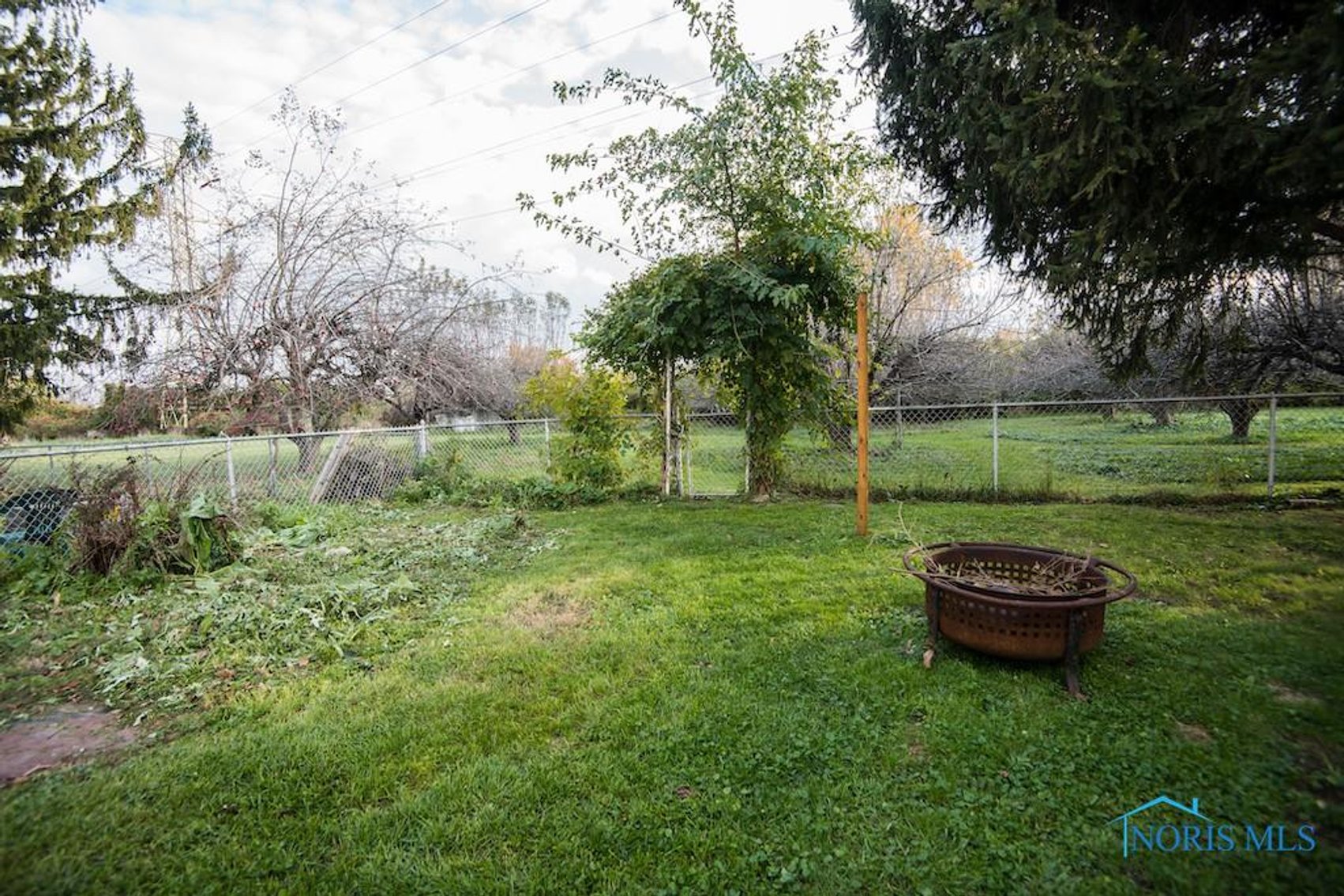 Image for SOLD PRIOR TO AUCTION! 3228 Manhattan