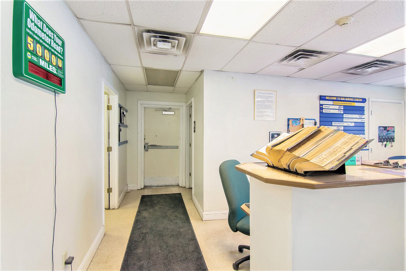 Image for MINIMUM BID AUCTION $275,000! 650 Plasterbed