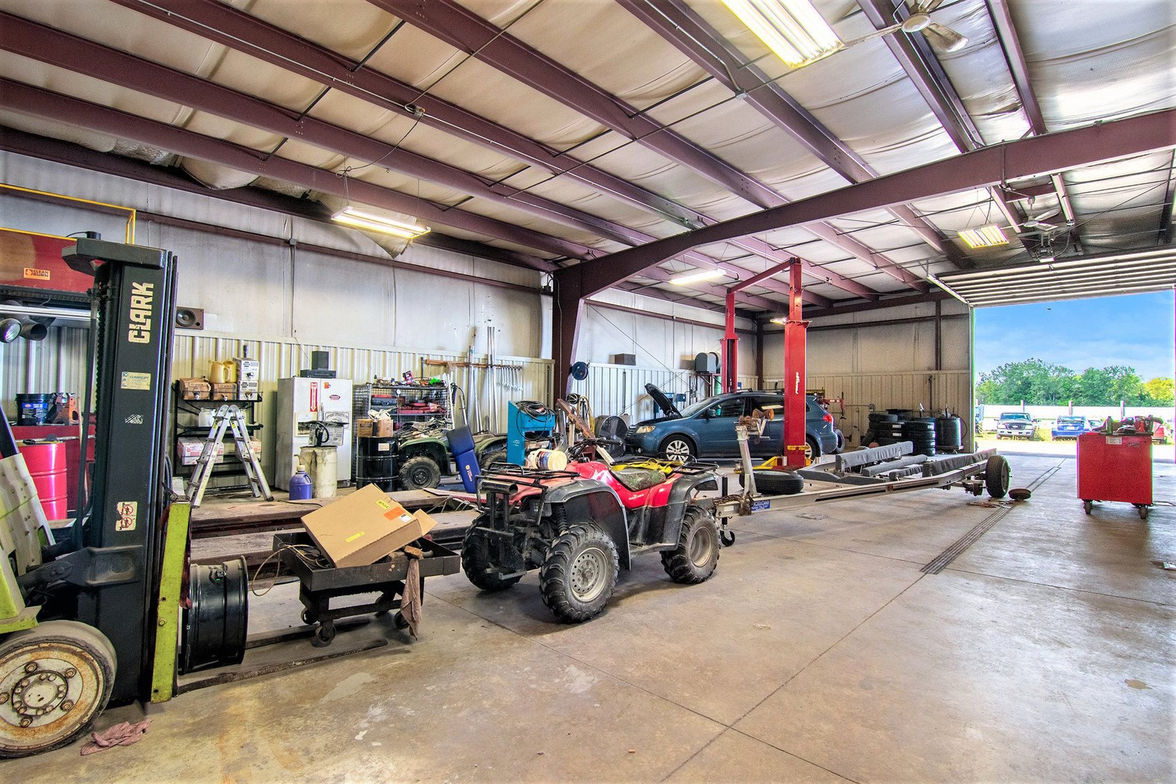 Image for MINIMUM BID AUCTION $275,000! 650 Plasterbed