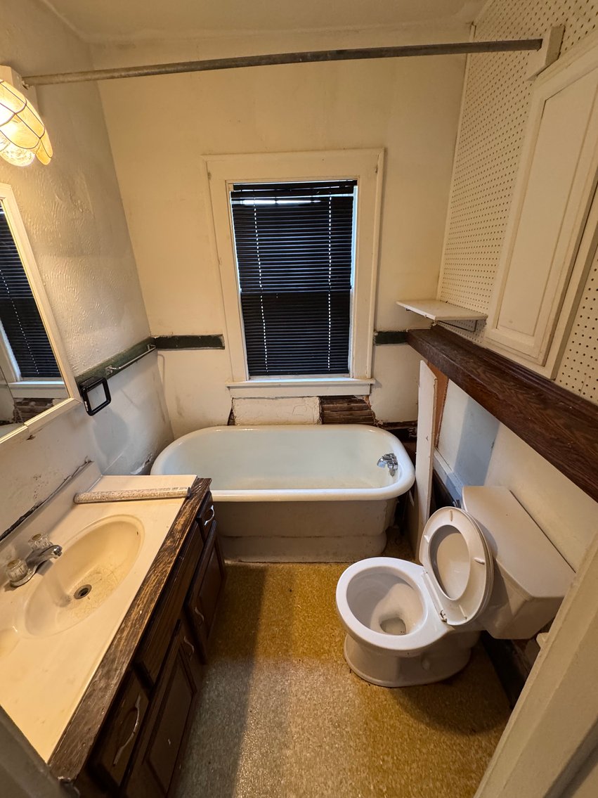 Image for SOLD PRIOR TO AUCTION! 2105 Evansdale Ave