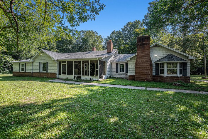 Image for MINIMUM BID AUCTION $199,000! 21306 Pemberville Rd