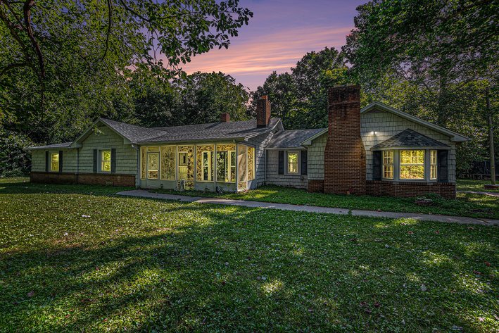 Image for MINIMUM BID AUCTION $199,000! 21306 Pemberville Rd