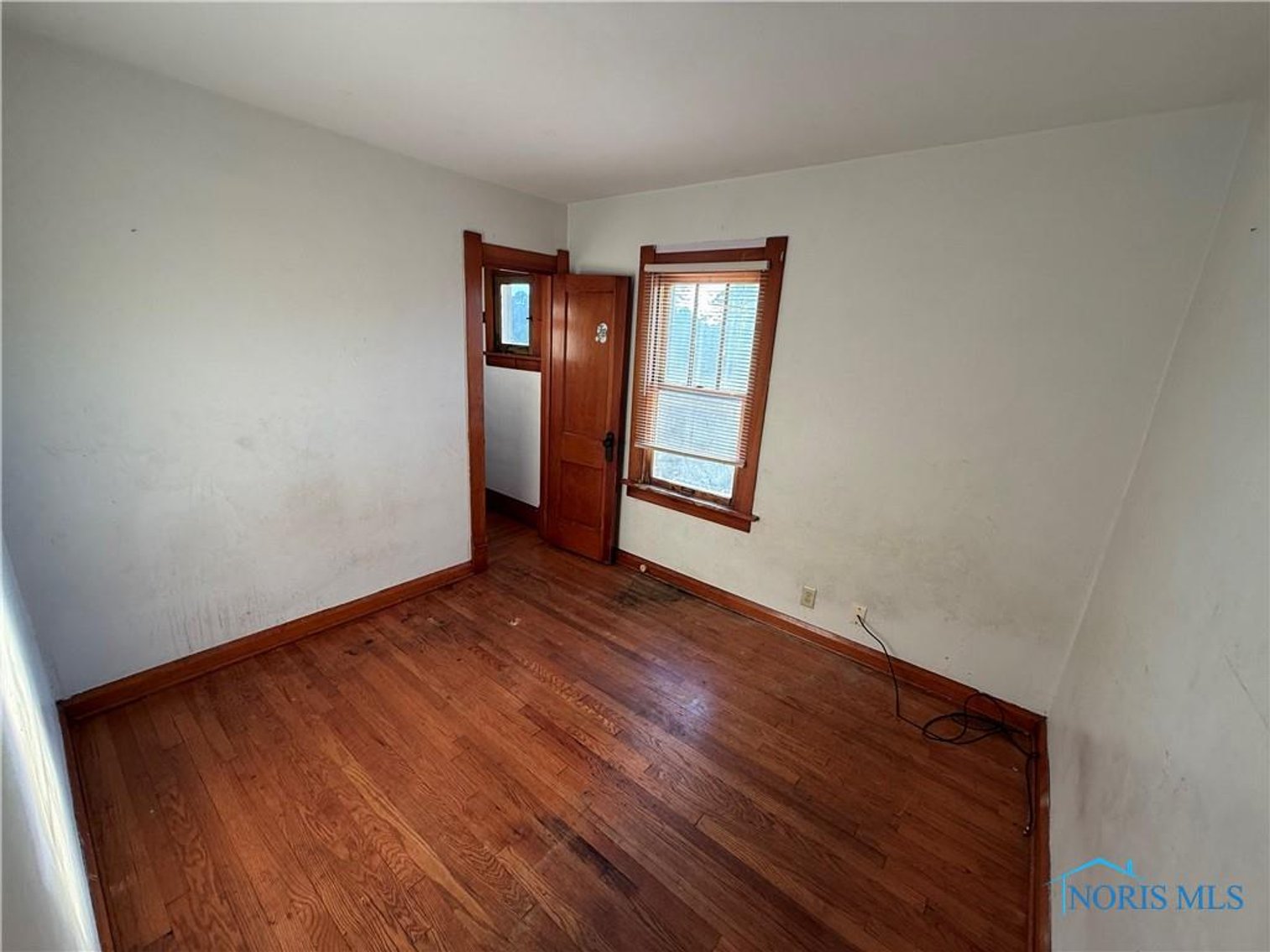 Image for MINIMUM BID AUCTION $40,000! 616 Park St