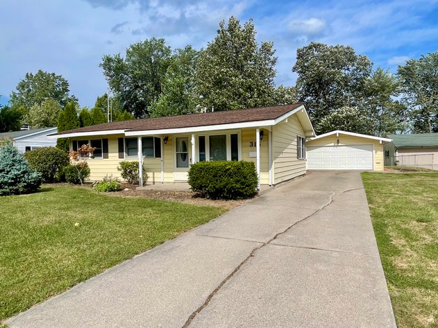 Image for MINIMUM BID AUCTION $89,000! 315 Clayton