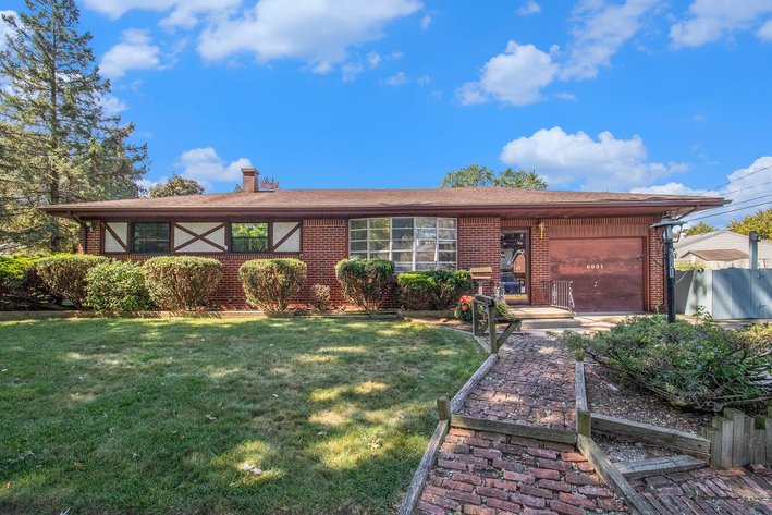 Image for MINIMUM BID AUCTION $129,000! 6051 Dellwood