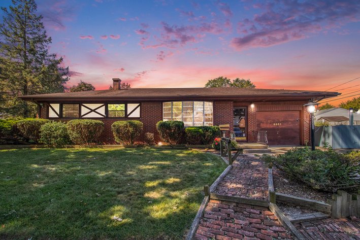 Image for MINIMUM BID AUCTION $129,000! 6051 Dellwood