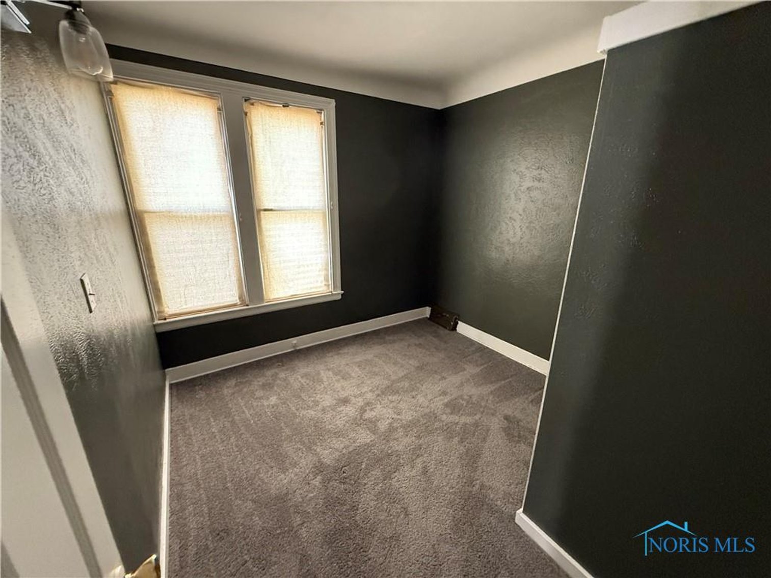 Image for SOLD PRIOR TO AUCTION! 885 National