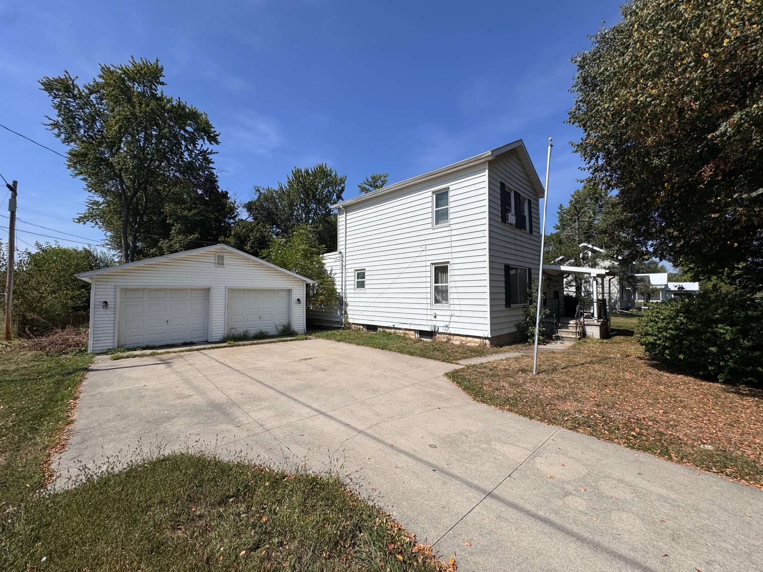 Image for MINIMUM BID AUCTION $30,000! 725 Sheffield