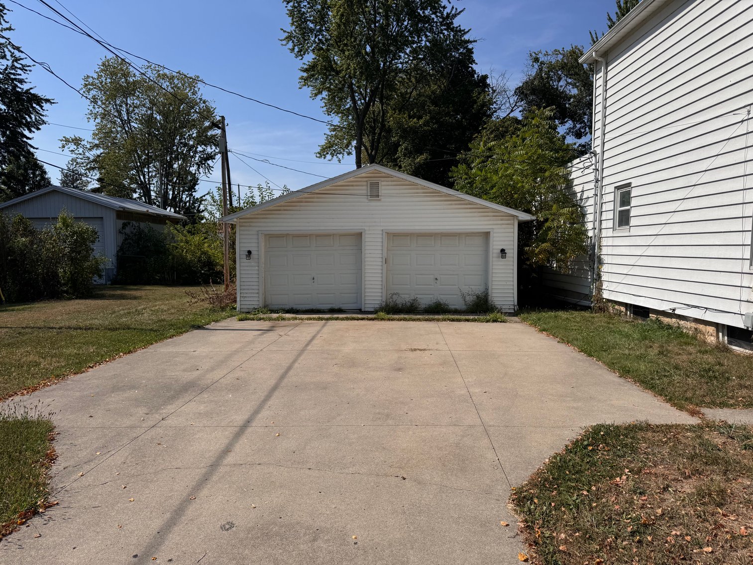 Image for MINIMUM BID AUCTION $30,000! 725 Sheffield