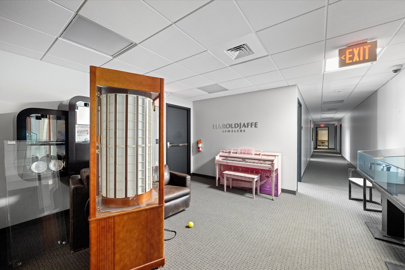 Image for MINIMUM BID AUCTION $2,000,000! 4217 Talmadge Rd