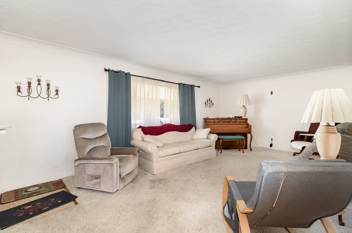 Image for MINIMUM BID AUCTION $199,000! 1301 Cass Rd