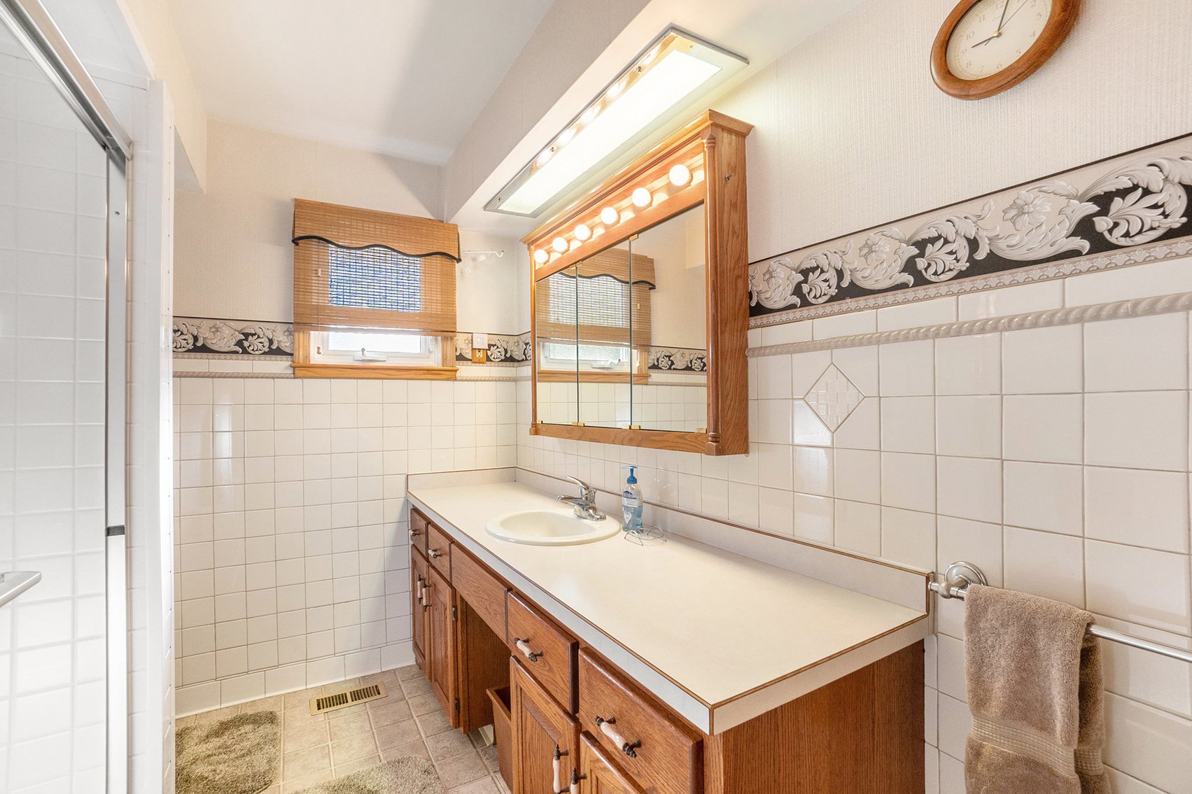 Image for MINIMUM BID AUCTION $150,000! 228 Ohio Ave