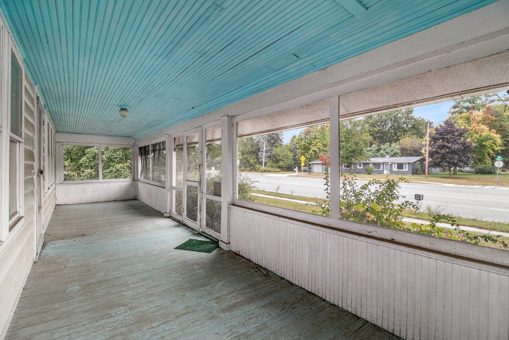 Image for MINIMUM BID AUCTION $90,000! 6237 Dorr St