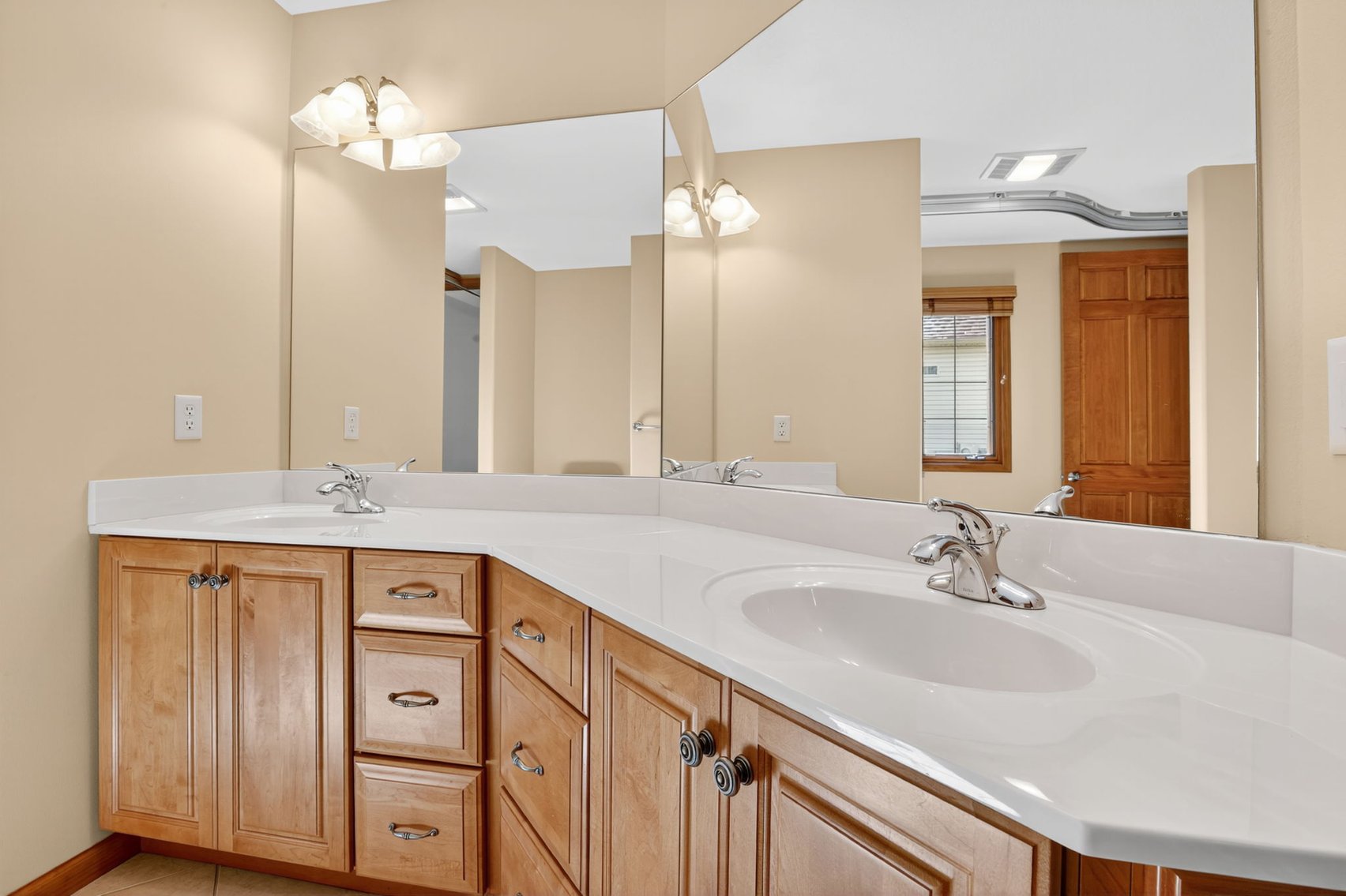 Image for MINIMUM BID AUCTION $499,000! 3962 Secluded Ravine Ct