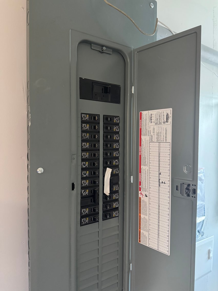 Image for MINIMUM BID AUCTION $99,000! 1916 N Reynolds Rd