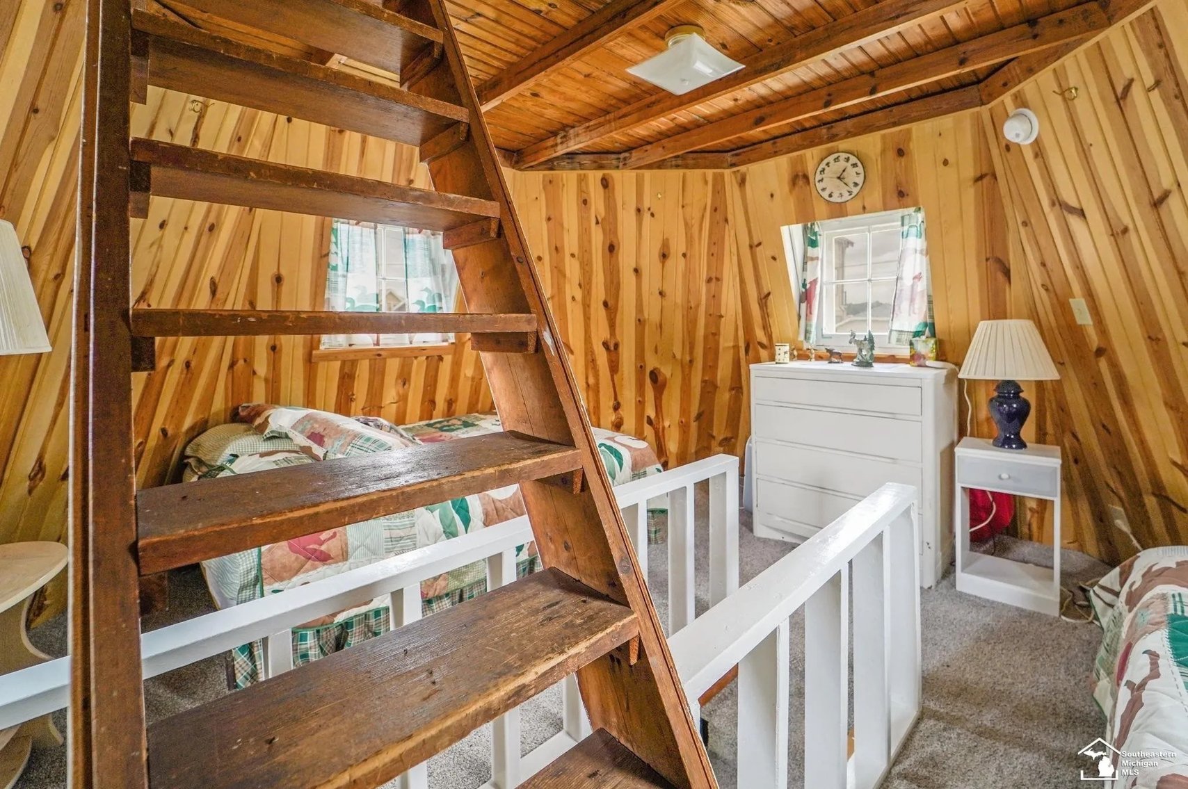 Image for ONLINE ONLY REAL ESTATE AUCTION! 2875 Round Lake Hwy