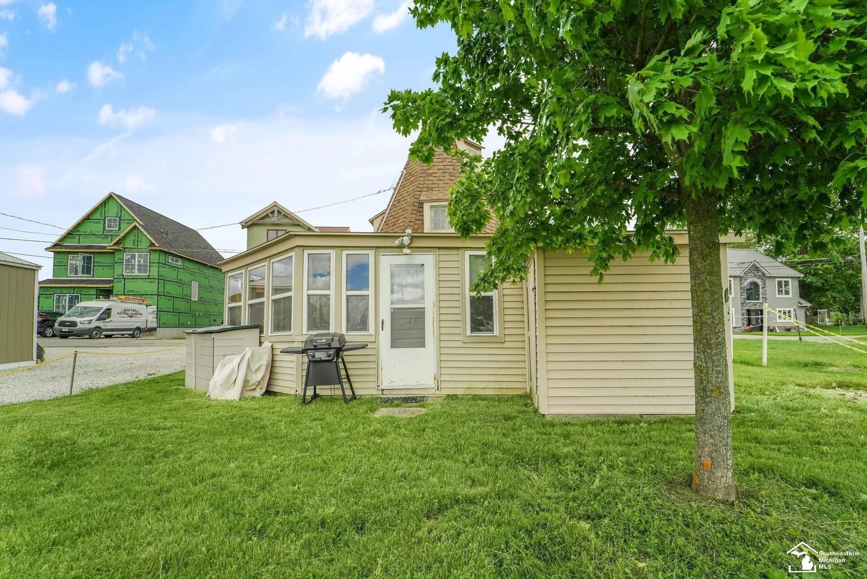 Image for ONLINE ONLY REAL ESTATE AUCTION! 2875 Round Lake Hwy