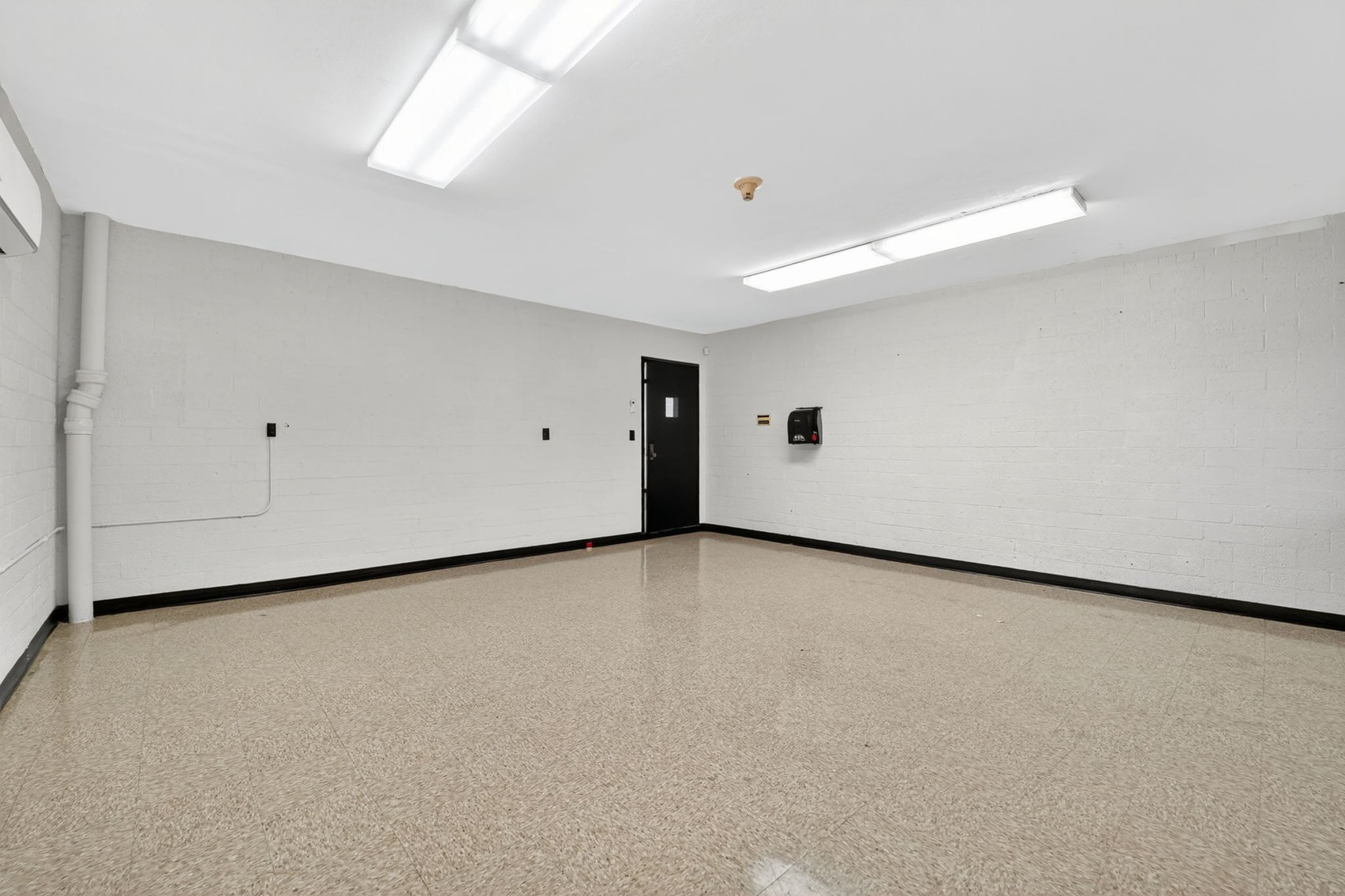 Image for MINIMUM BID AUCTION $499,000! 3151 Chollett Dr